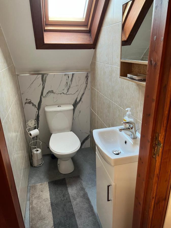 4 Bed Bungalow Near Airport 에든버러 외부 사진